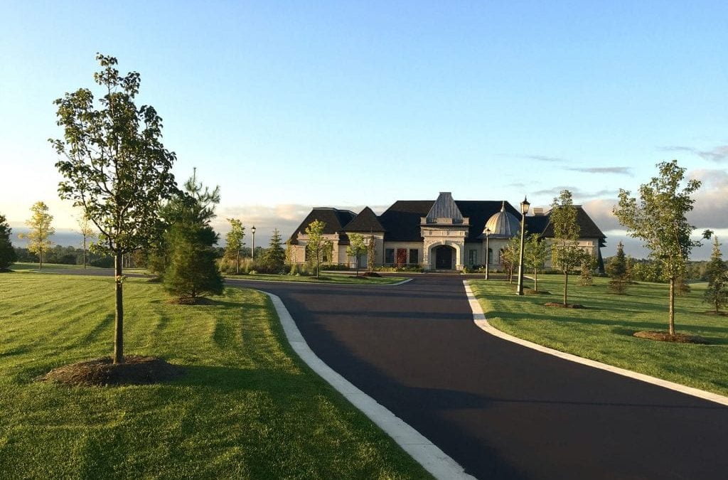 How to Maintain a Newly Paved Driveway