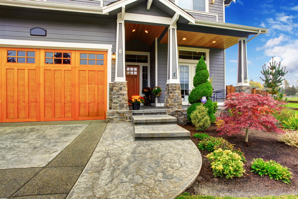 Maximizing Curb Appeal: Top 5 Driveway Designs to Enhance Your Property’s Aesthetics